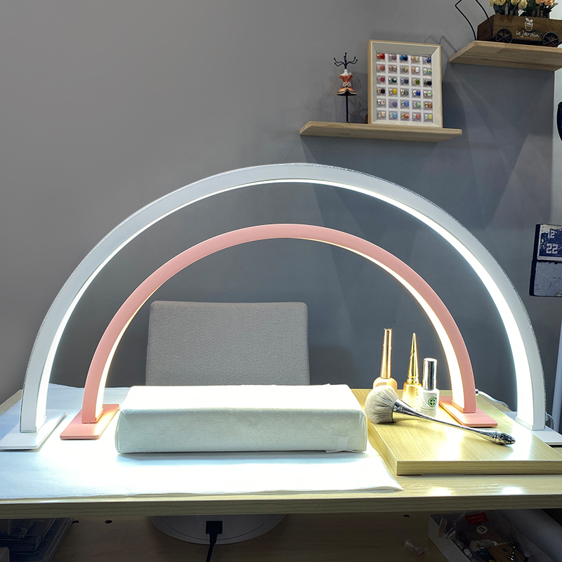مصباح LED على شكل نصف قمر لتعب - مراجعة Led Ring Light وسعره